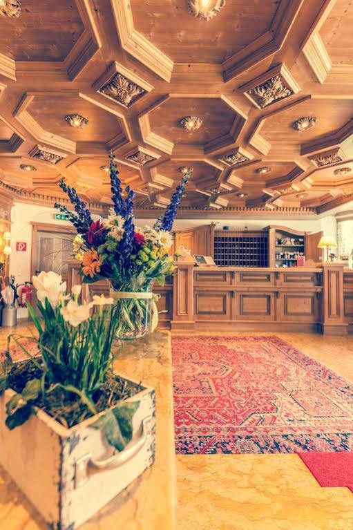 Hotel Sperlhof Windischgarsten Bagian luar foto